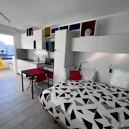 Appart hôtel Estudio Mondrian