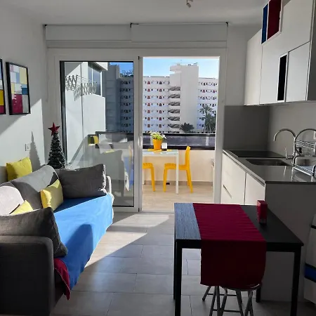 Appart hôtel Estudio Mondrian